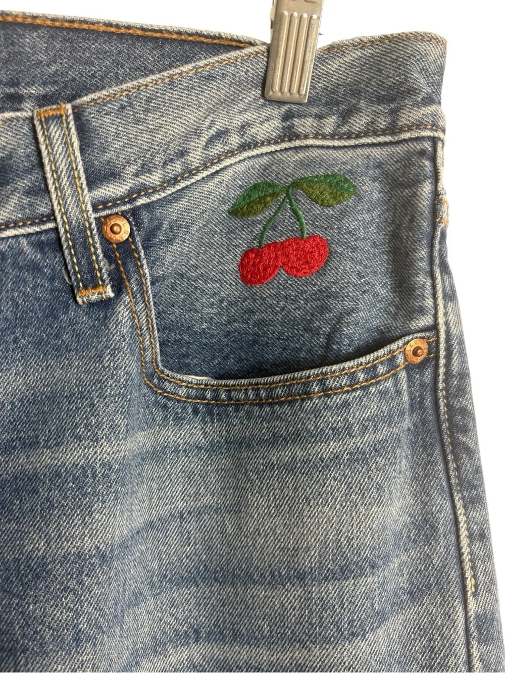 LEVI'S 501 High-Rise Distressed Straight-Leg Jeans Size 10 -- EMBROIDERED CHERRY